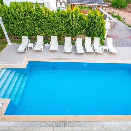 Silver - 4 Bedroom With Private Pool * Φετιγιέ